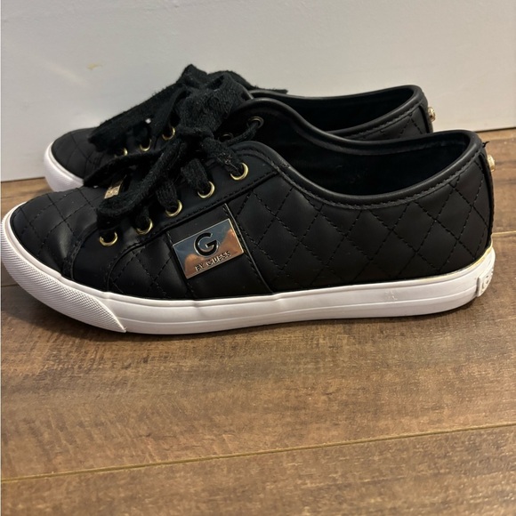 Guess Black Quilted Sneakers with Gold Details - Picture 4 of 4